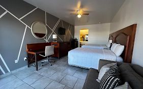 Casa Rosa Inn